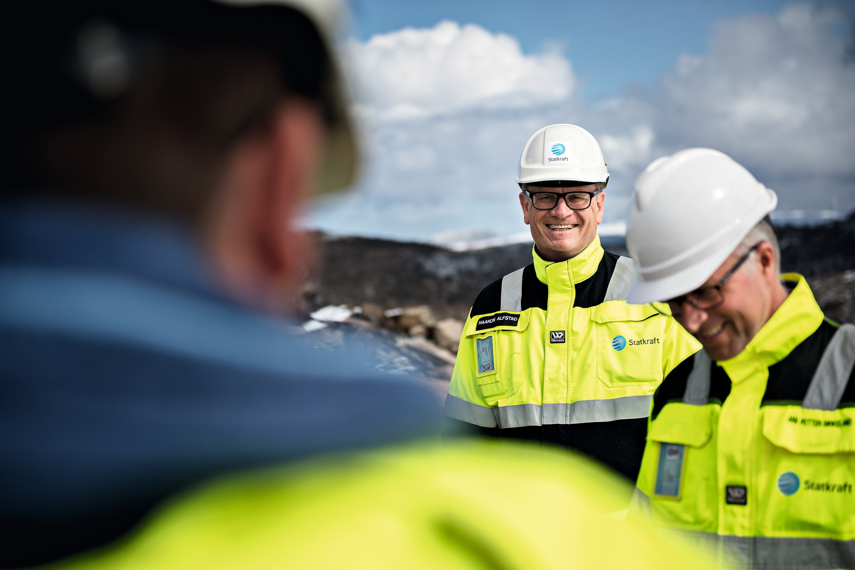 3 Statkraft engineers smiling 